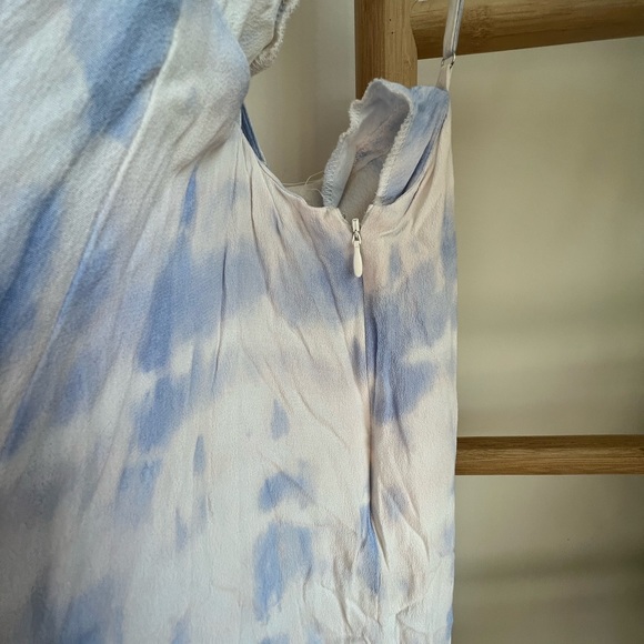 Maxi dress in baby blue tie dye - Picture 4 of 5